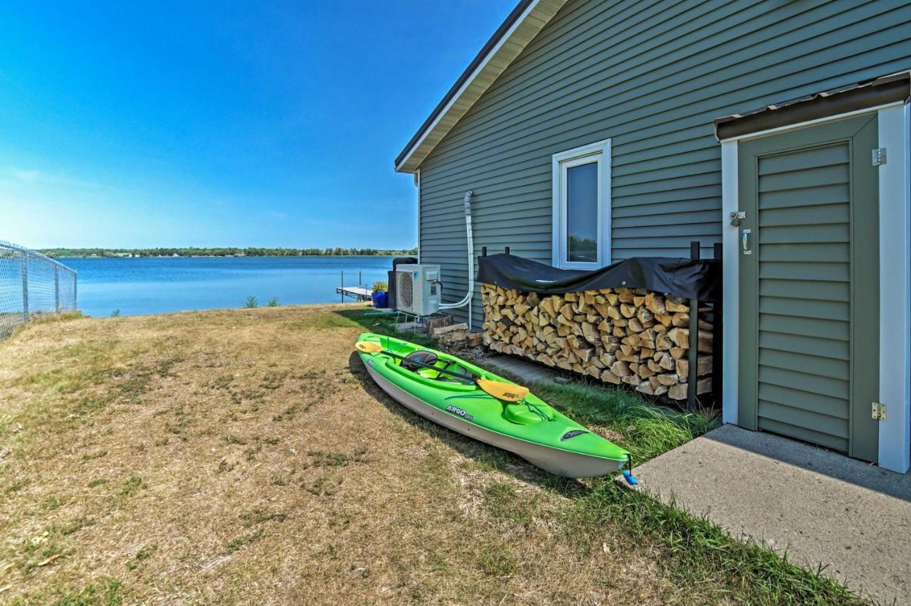 The Lakefront Home - 5 Minutes From Detroit Lakes! Екстериор снимка