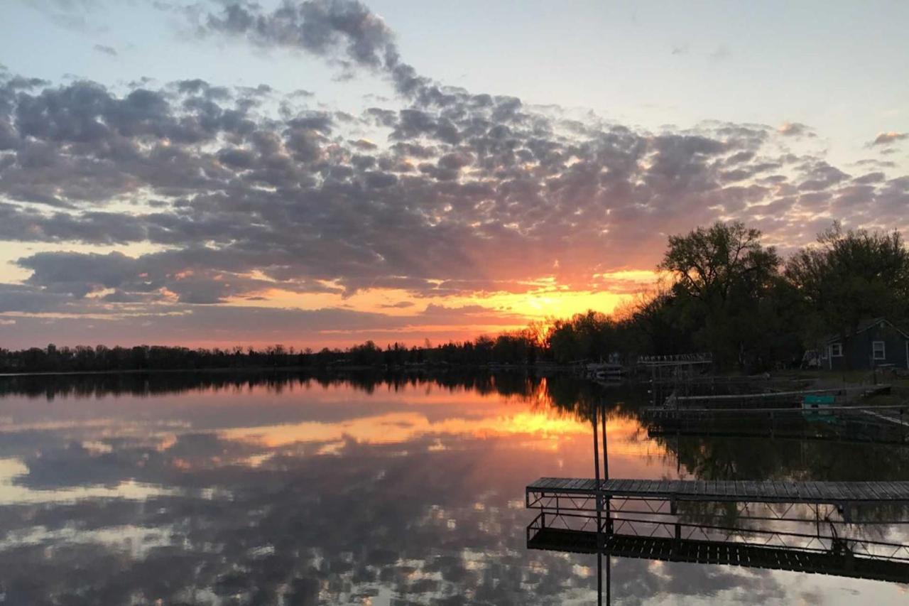 The Lakefront Home - 5 Minutes From Detroit Lakes! Екстериор снимка